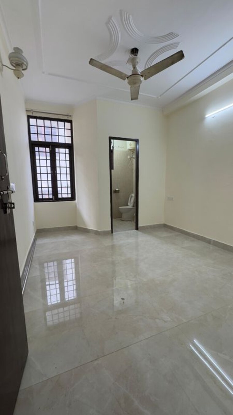 Master Bedroom, chattarpur 2 Bedroom 800 Sq.Ft. Builder Floor In Chattarpur Delhi 9929154