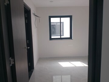 Room in 4 BHK Apartment at Subishi Fortuna Towers, Mokila – for Sale