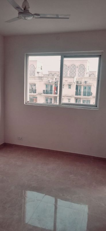 2 BHK Apartment For Sale in Signature Global Park