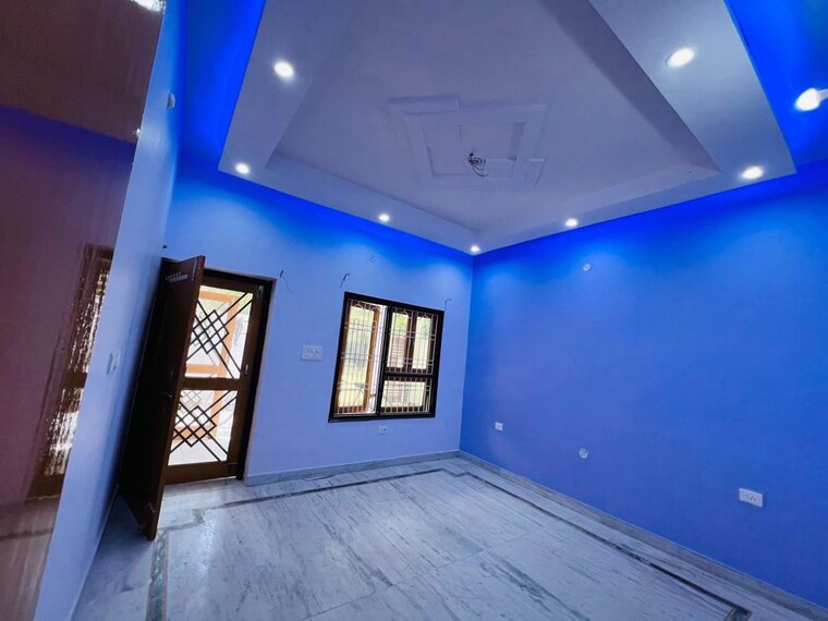 Room, jankipuram extension 6+ Bedroom 2100 Sq.Ft. Independent House In Jankipuram Extension Lucknow 9929272