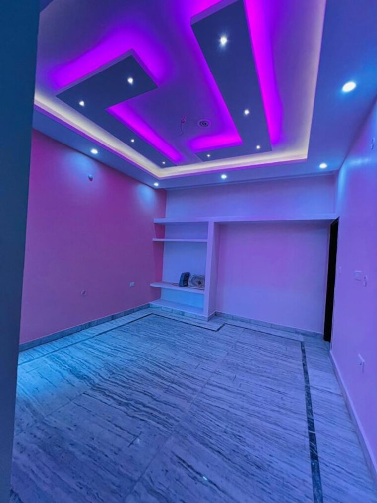 Bedroom, jankipuram extension 6+ Bedroom 2100 Sq.Ft. Independent House In Jankipuram Extension Lucknow 9929272