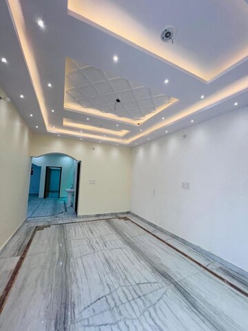 Furnished Amenities in 6+ BHK Independent House at Jankipuram Extension – for Sale