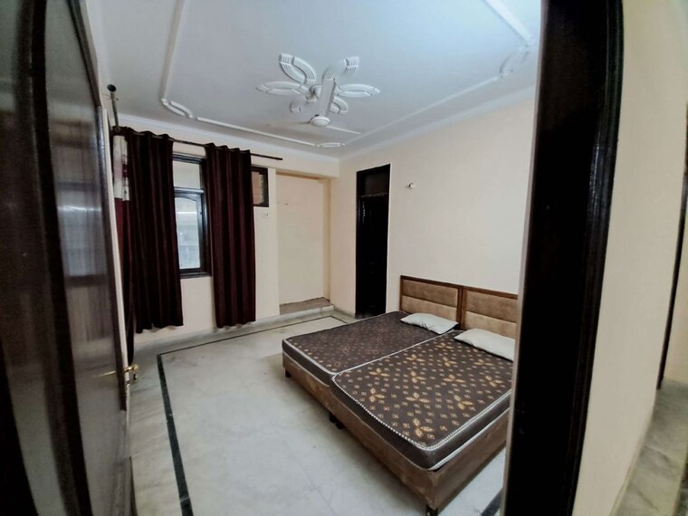 Bedroom, sector 12 dwarka 5 Bedroom 3400 Sq.Ft. Apartment In Sector 12 Dwarka Delhi 9903276