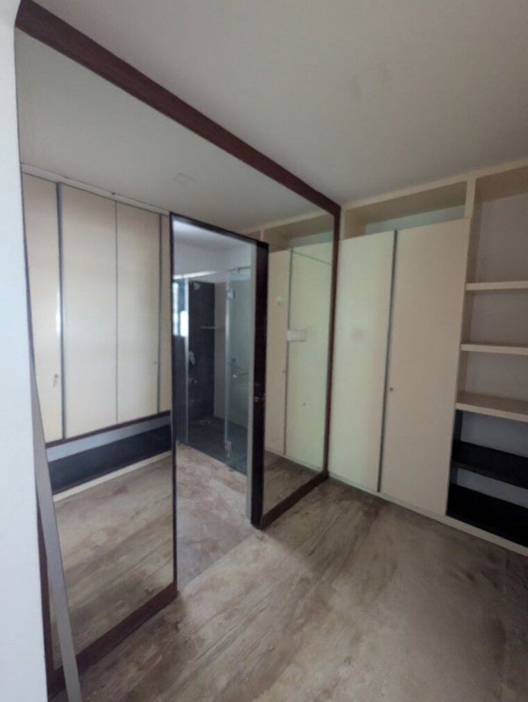 Room, banjara hills 3 Bedroom 3300 Sq.Ft. Apartment In Banjara Hills Hyderabad 9929544