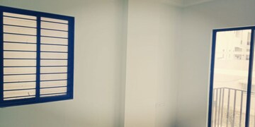 Room in 2 BHK Apartment at Vemali – for Rent