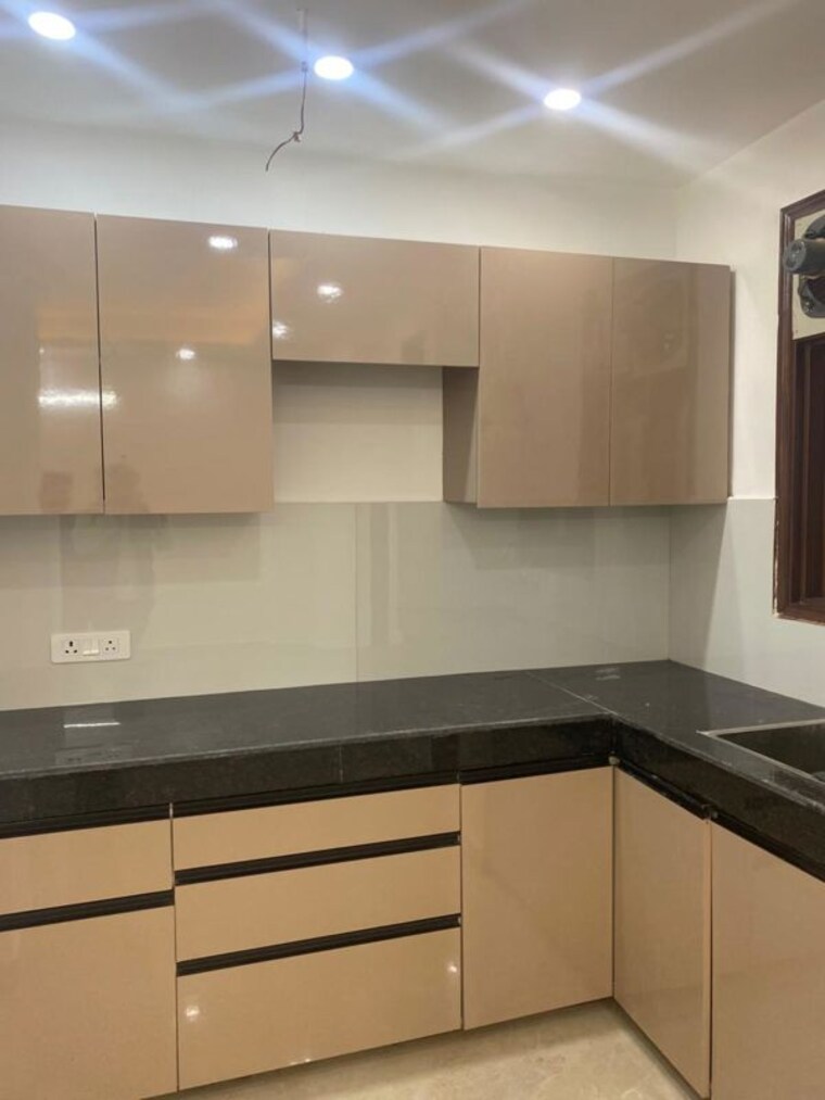 Kitchen, saket 2 Bedroom 858 Sq.Ft. Builder Floor In Saket Delhi 9929558