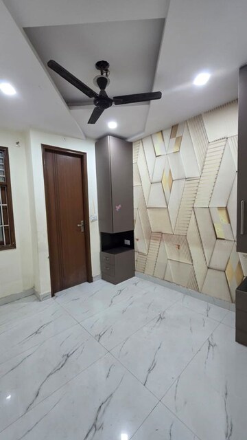 Bathroom in 3 BHK Builder Floor at Chattarpur – for Sale