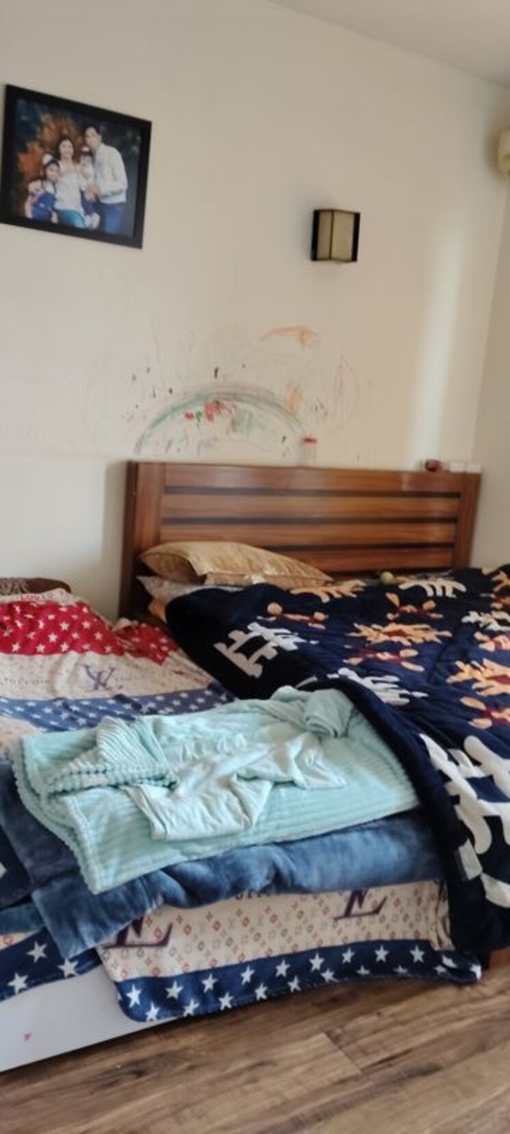 Bedroom, puri-pranayam 3 Bedroom 1857 Sq.Ft. Apartment In Sector 82 Faridabad 9929676