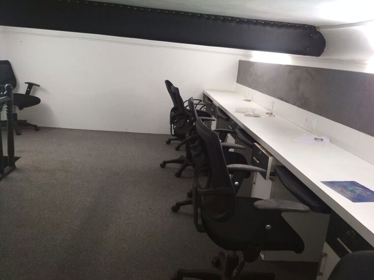 Team Area, bhawanipore Commercial Office Space 600 Sq.Ft. In Bhawanipore Kolkata 9929699