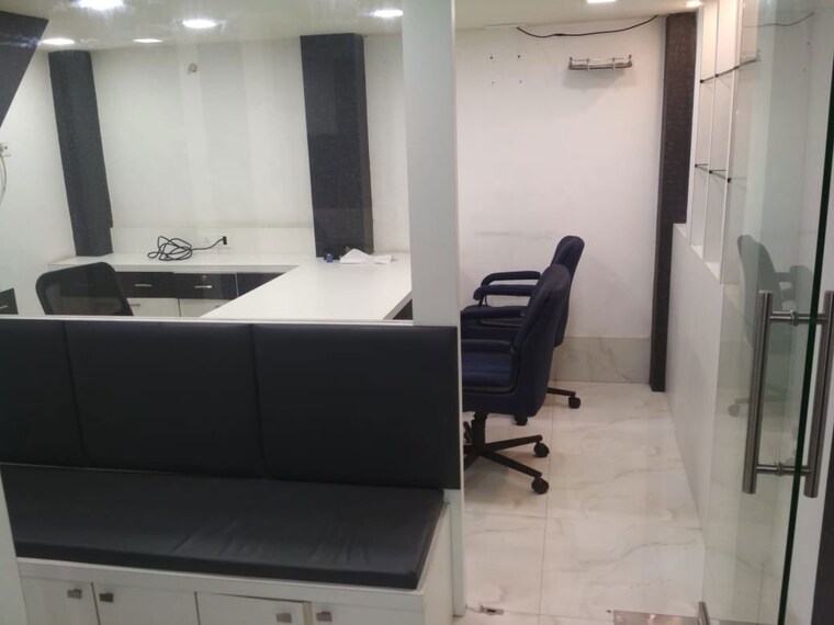Team Area, bhawanipore Commercial Office Space 600 Sq.Ft. In Bhawanipore Kolkata 9929699