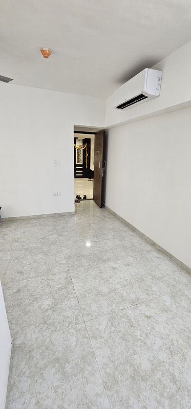 1 BHK + Pooja Room Apartment For Sale in Lodha Amara