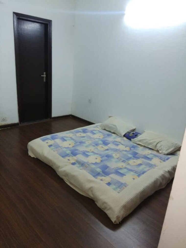 Bedroom, sector 85 3 Bedroom 180 Sq.Yd. Builder Floor In Sector 85 Faridabad 9929598