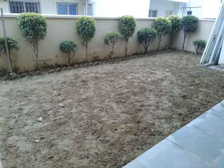 Bedroom, sector 85 3 Bedroom 180 Sq.Yd. Builder Floor In Sector 85 Faridabad 9929598