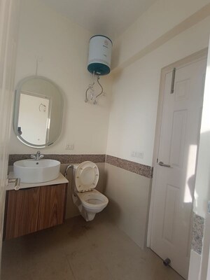 Bathroom in 4 BHK Apartment at Emaar MGF Emerald Hills, Sector 65 – for Rent