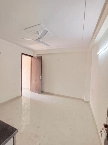 1 BHK Builder Floor For Rent in Khirki Extension