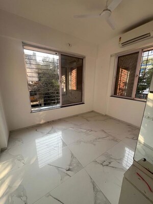Room in 2 BHK Apartment at Nirmitee Woods, Kothrud – for Rent
