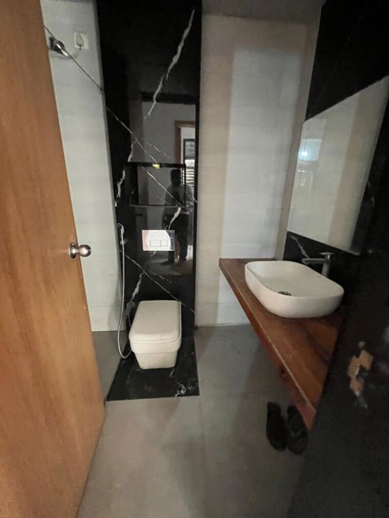 Team Area, nirmitee-woods 2 Bedroom 696 Sq.Ft. Apartment In Kothrud Pune 9651317