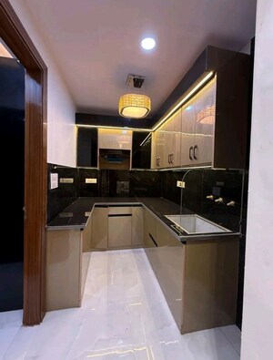 Kitchen in 3 BHK Builder Floor at Marathahalli – for Rent