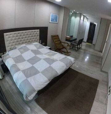 Bathroom in 4 BHK Apartment at Lodha World Crest, Worli – for Sale