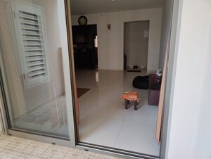 Room in 3 BHK Apartment at Sobha Palm Courts, Kogilu – for Rent