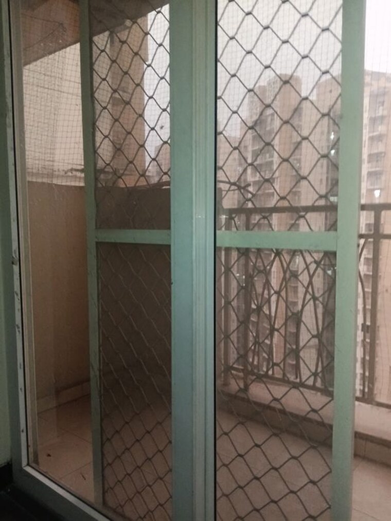 Bathroom, mahagun-mywoods-ii 3 Bedroom 1370 Sq.Ft. Apartment In Sector 16c Greater Noida Greater Noida 9888772