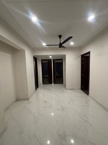 Room in 3 BHK Apartment at Sahastradhara Road – for Sale