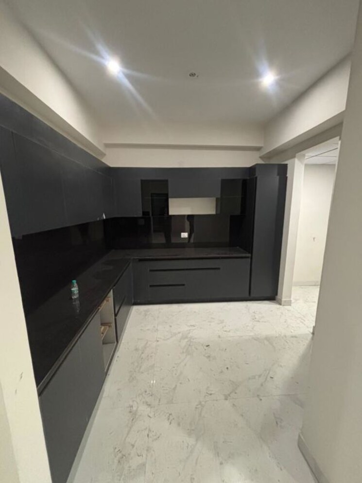 Kitchen, sahastradhara road 3 Bedroom 2122 Sq.Ft. Apartment In Sahastradhara Road Dehradun 9930148