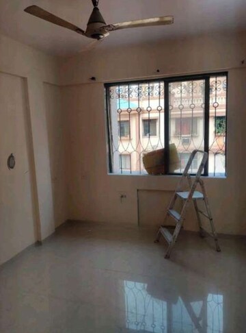 Room in 3 BHK Apartment at Lodha Paradise, Majiwada – for Sale