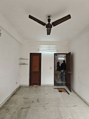 Building Lobby in 3.5 BHK Apartment at Arihant Residency, Ahinsa Khand 2 – for Sale