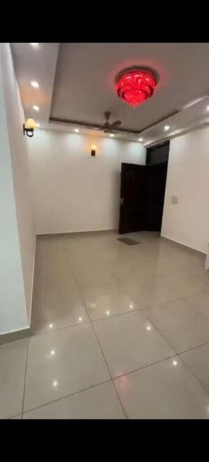 Room in 3.5 BHK Apartment at Arihant Residency, Ahinsa Khand 2 – for Sale
