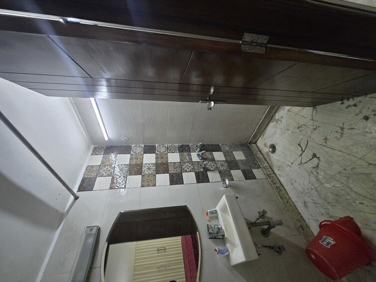 Kitchen, amar colony 1 RK 500 Sq.Ft. Apartment In Amar Colony Delhi 9930285