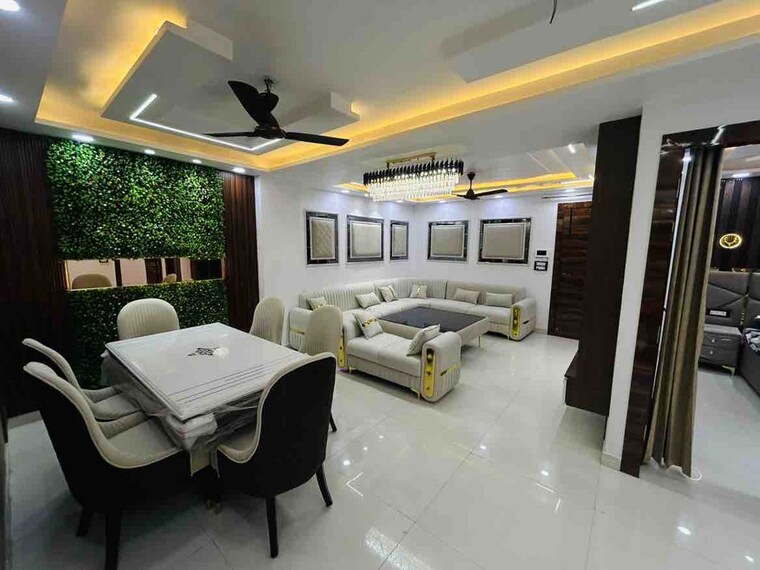 Team Area, mansa ram park 3 Bedroom 950 Sq.Ft. Builder Floor In Mansa Ram Park Delhi 9930294