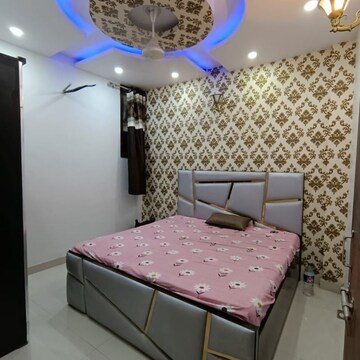 Team Area in 3 BHK Builder Floor at Mansa Ram Park – for Sale