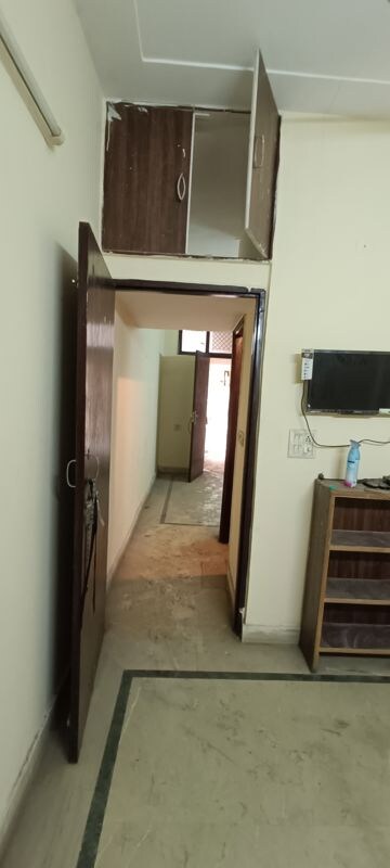 Building Lobby in 1 BHK Builder Floor at Rohini Sector 8 – for Sale
