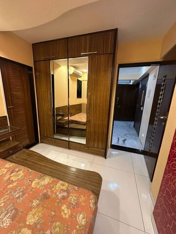 Bedroom in 3 BHK Apartment at Mumbai Central Suburbs – for Rent