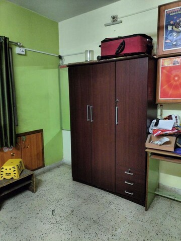 Furnished Amenities in 2 BHK Apartment at New Sama – for Rent