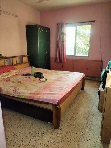 Bedroom in 2 BHK Apartment at New Sama – for Rent