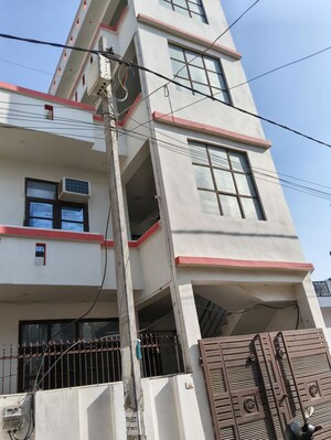 6+ BHK Independent House For Rent in Nijampur Malhaur