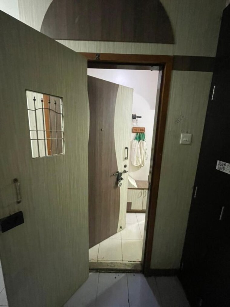 Bathroom, spaghetti-complex 2 Bedroom 1150 Sq.Ft. Apartment In Kharghar Sector 15 Navi Mumbai 9930514