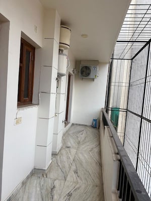 Balcony in 3 BHK Builder Floor at Sector 52 – for Rent