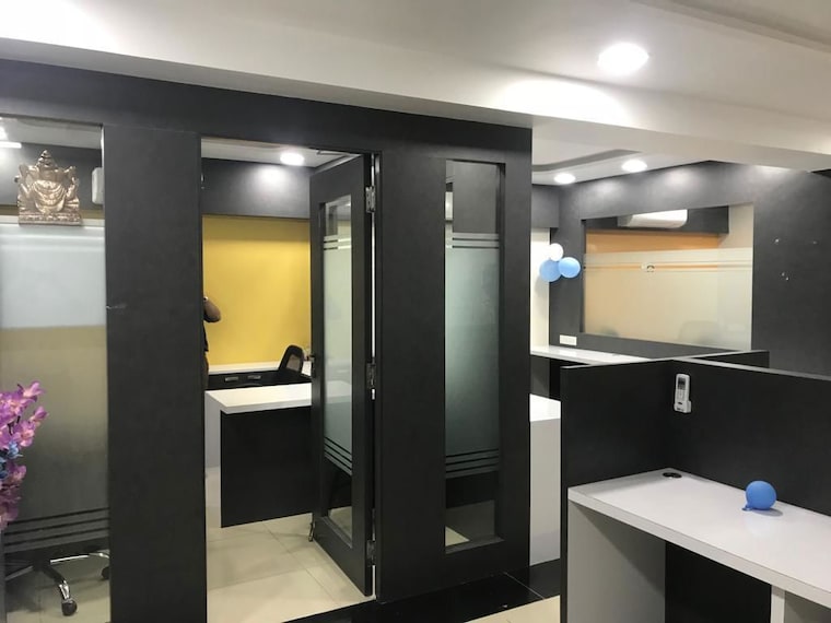 Team Area, science city Commercial Office Space 1168 Sq.Ft. In Science City Ahmedabad 9930535