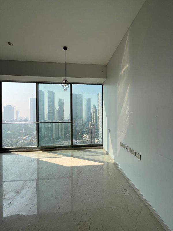 4 BHK + Servant Room,Study Room Apartment For Sale in Rustomjee Crown