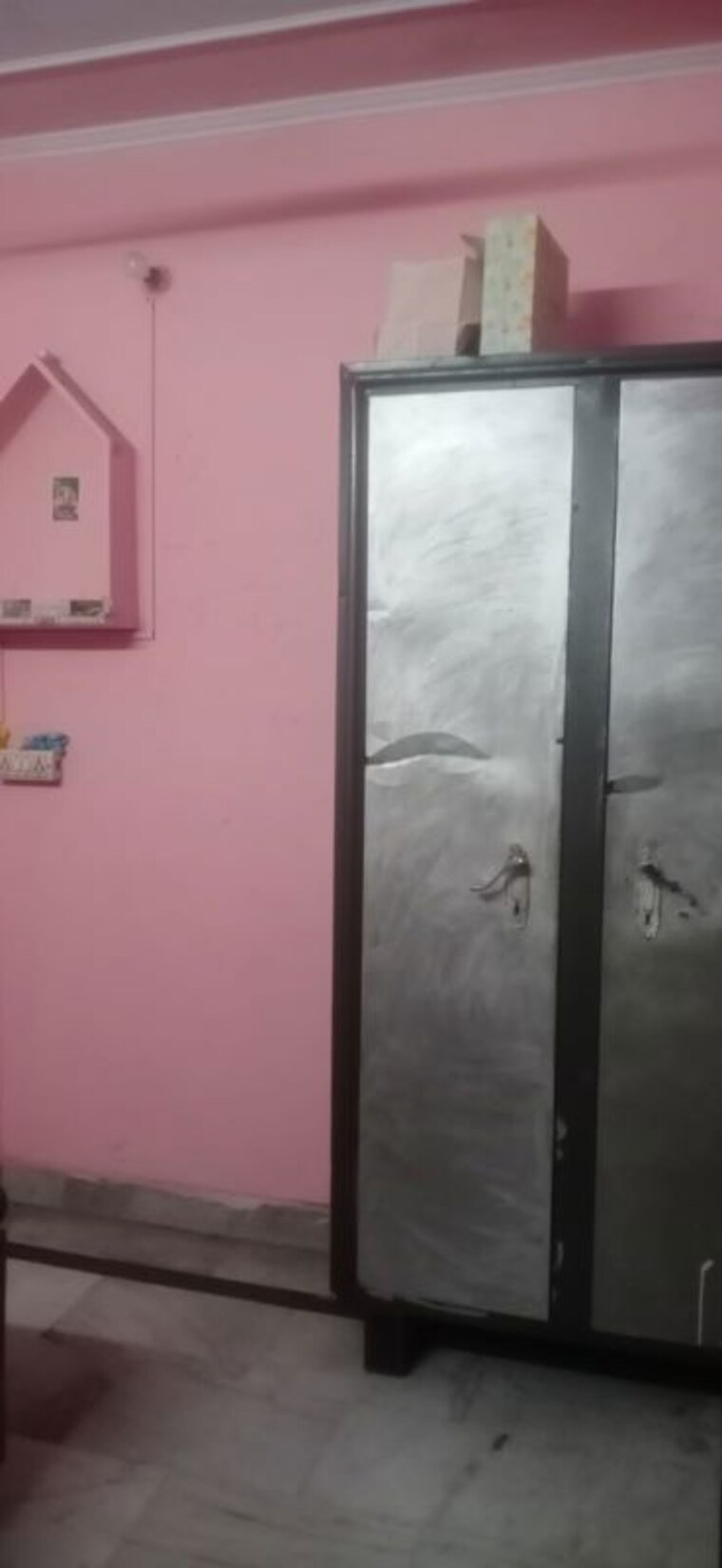 Room, anand nagar 1 Bedroom 65 Sq.Yd. Builder Floor In Anand Nagar Delhi 9930552