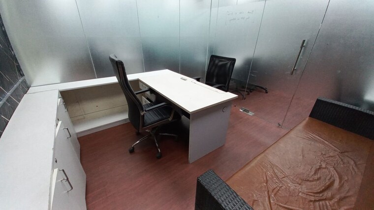 Team Area, sector 63 Commercial Office Space in IT/SEZ 500 Sq.Ft. In Sector 63 Noida 9930584