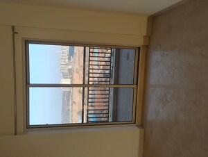 Room in 4 BHK Apartment at Bestech Park View Altura, Sector 79 – for Rent