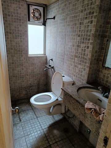 Bathroom in 3.5 BHK Apartment at Paras Tierea, Sector 137 – for Rent