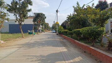  Plot – Garden View at Jakhya - for Sale