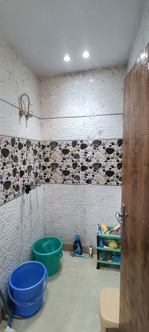 Bathroom in 2 BHK Builder Floor at Rohini Sector 7 – for Rent