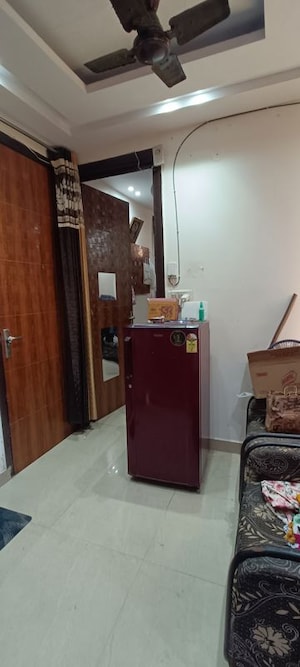 Furnished Amenities in 2 BHK Builder Floor at Rohini Sector 7 – for Rent