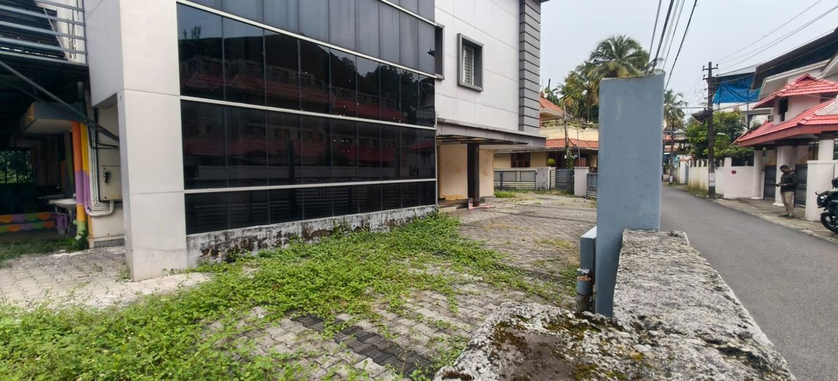 Office Space For Rent in Mamangalam